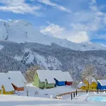 Iskoe Chalets-hoetel, Col D'aubisque 4*