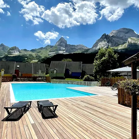 Iskoe Chalets-hoetel, Col D'aubisque Aparthotel 4*