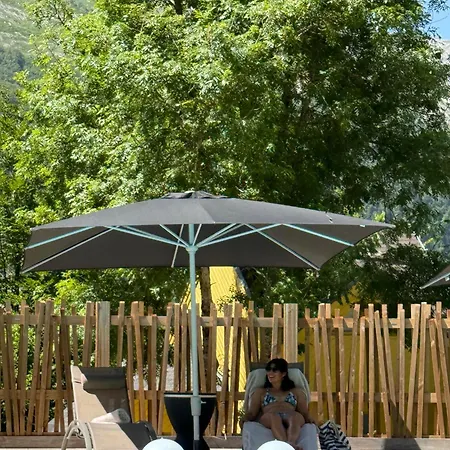 Iskoe Chalets-hoetel, Col D'aubisque 4*
